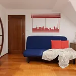 Casa de Férias Quiet Bemowo House With Garden By Renters *