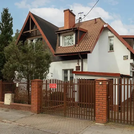 Quiet Bemowo House With Garden By Renters