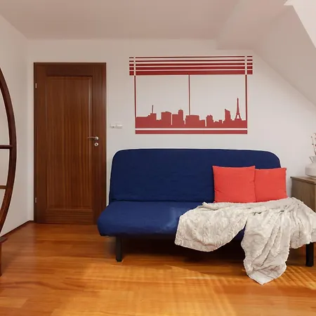 Prázdninový dům Quiet Bemowo House With Garden By Renters *